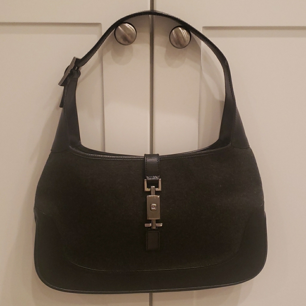 Auth Gucci Jackie bag ( black and khaki)